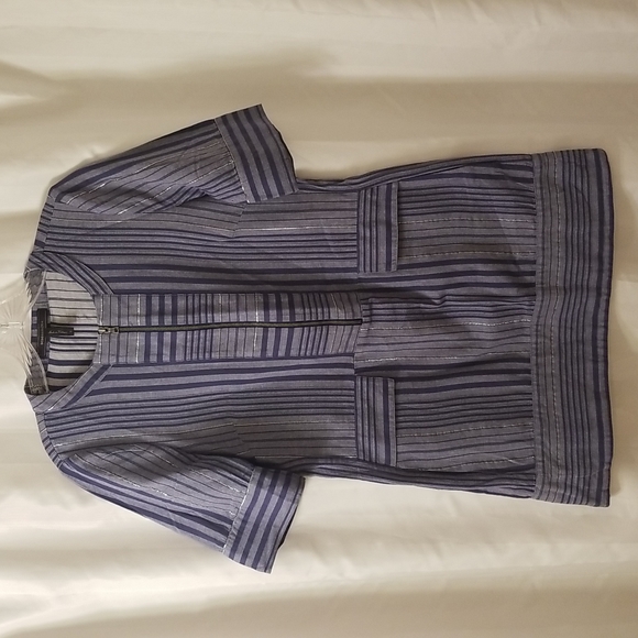 BCBGMaxAzria Blue with Silver Accent Chapbray Shift Dress. Size S - Picture 3 of 5